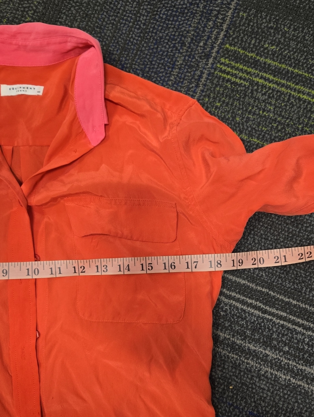 Equipment-100% silk Coral Button-Up Shirt-FLAWED-Size X-Small - Picture 16 of 16